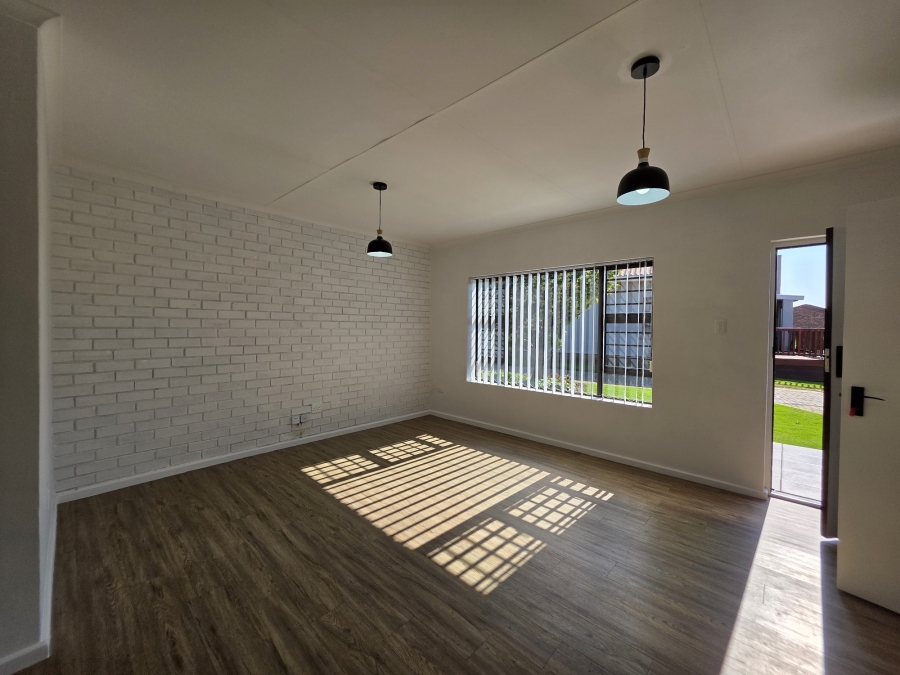 2 Bedroom Property for Sale in Jeffreys Bay Central Eastern Cape
